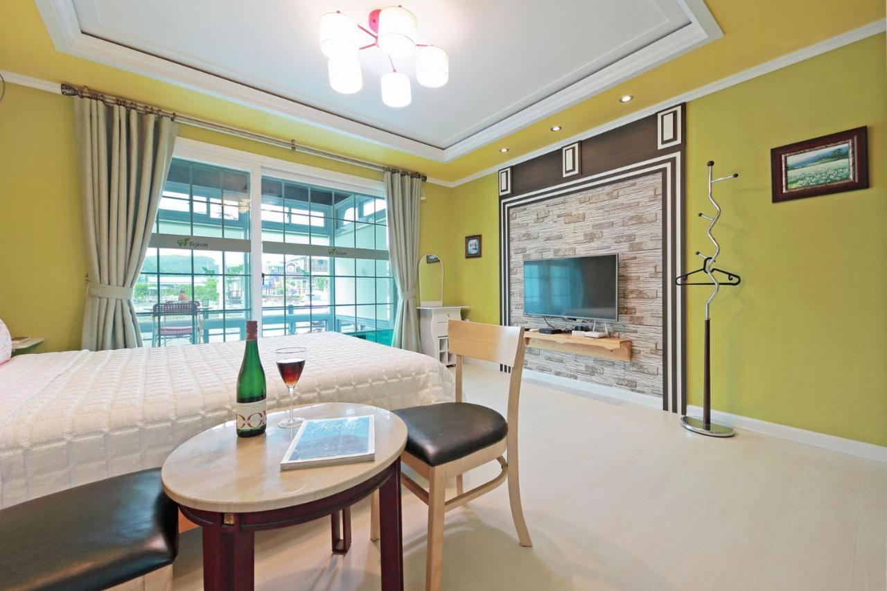 Yejeon Pension Gyeongju Exterior foto