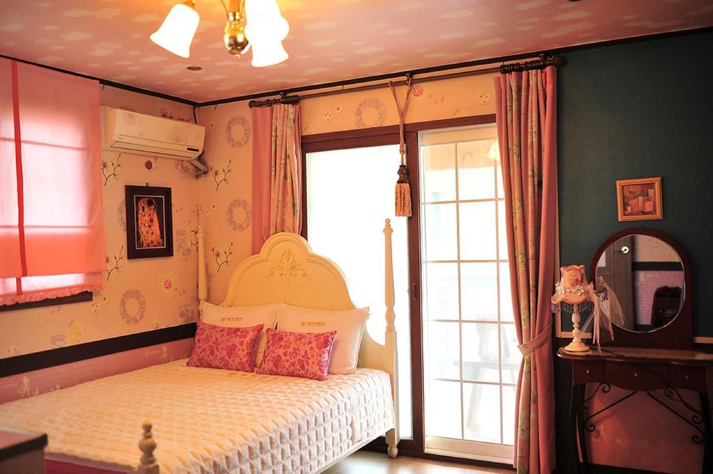 Yejeon Pension Gyeongju Exterior foto