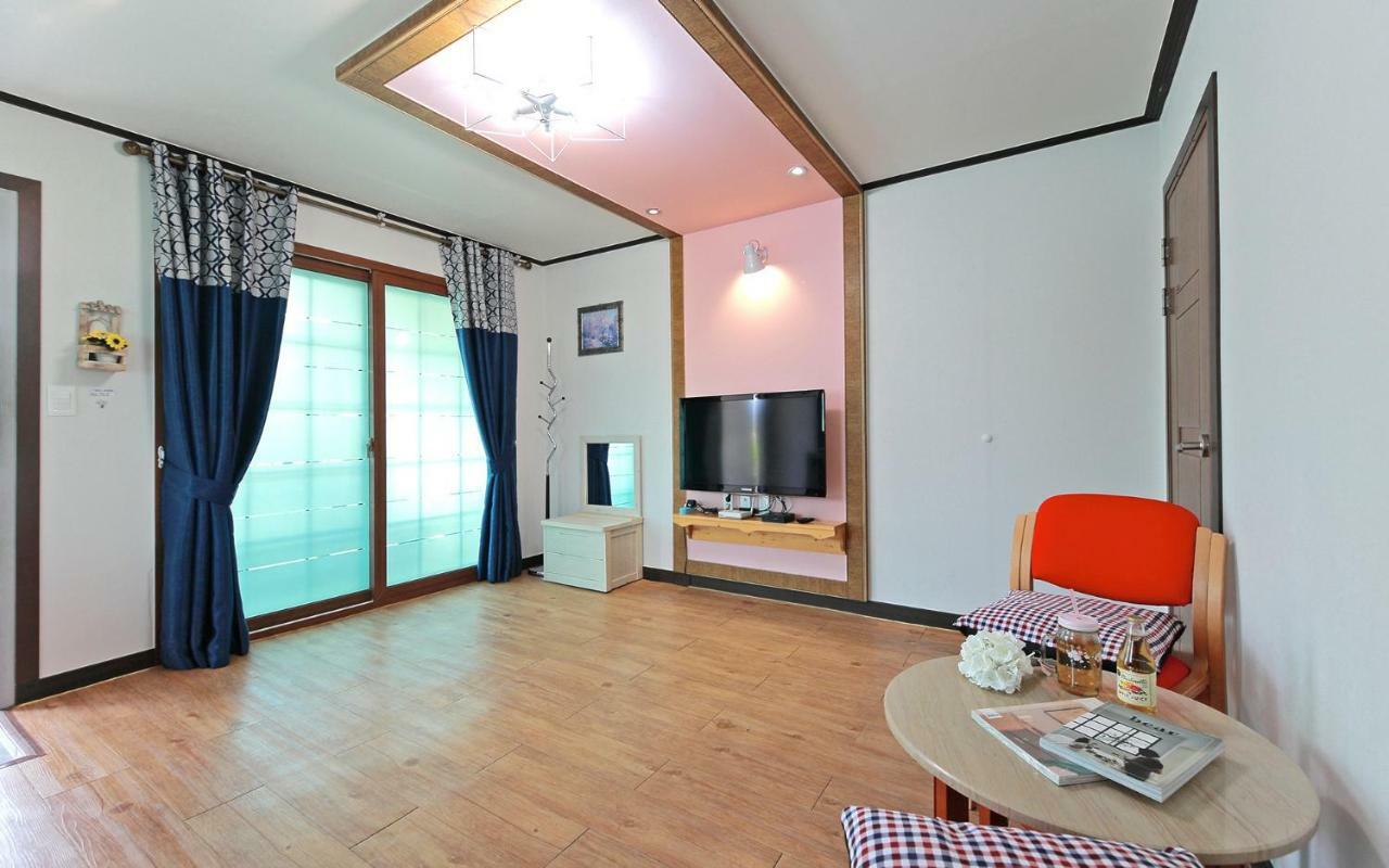 Yejeon Pension Gyeongju Exterior foto