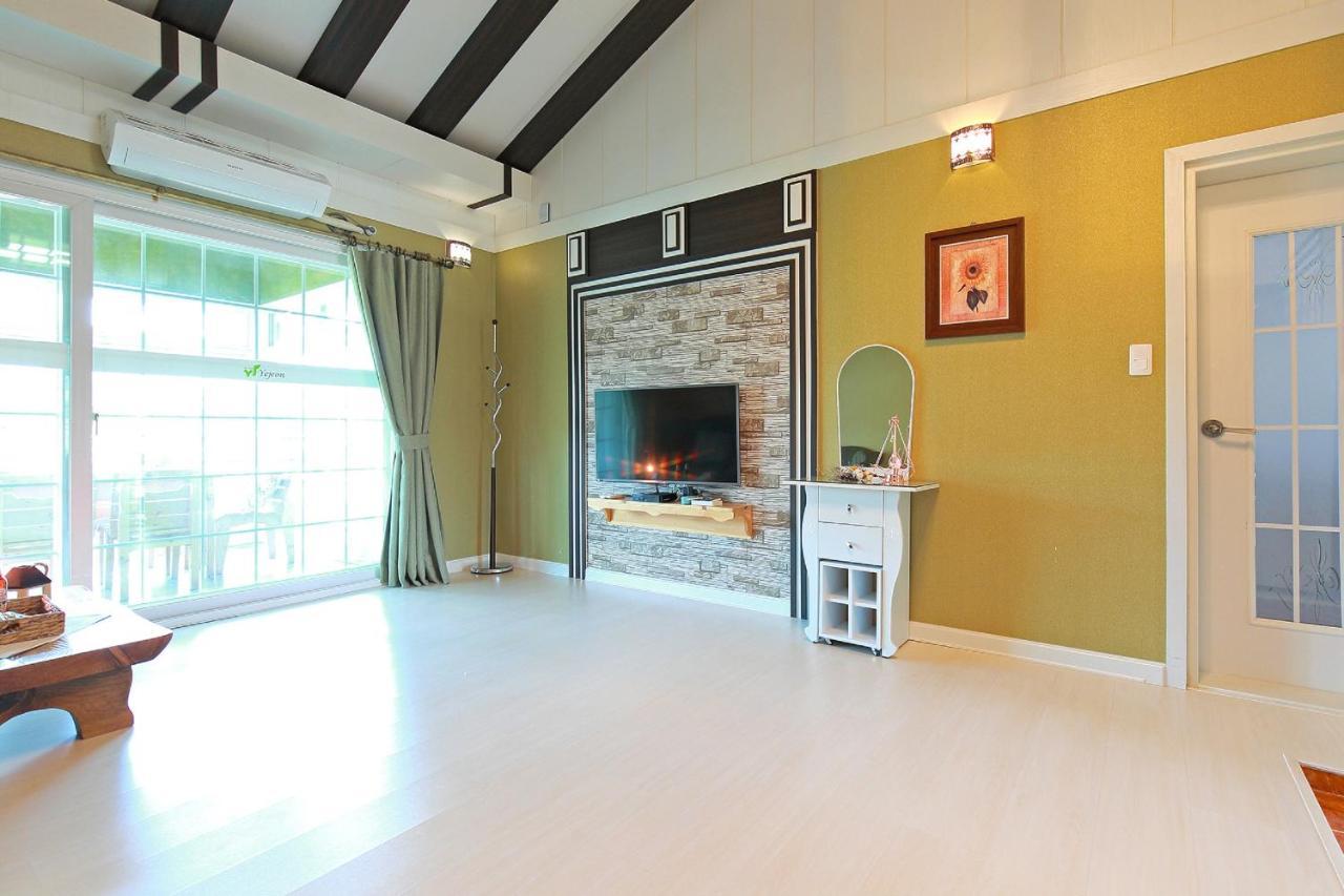 Yejeon Pension Gyeongju Exterior foto